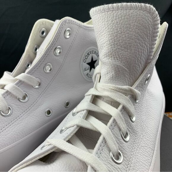 Converse Lugged 2.0 Leather All Star Women's Various Sizes - Picture 8 of 13